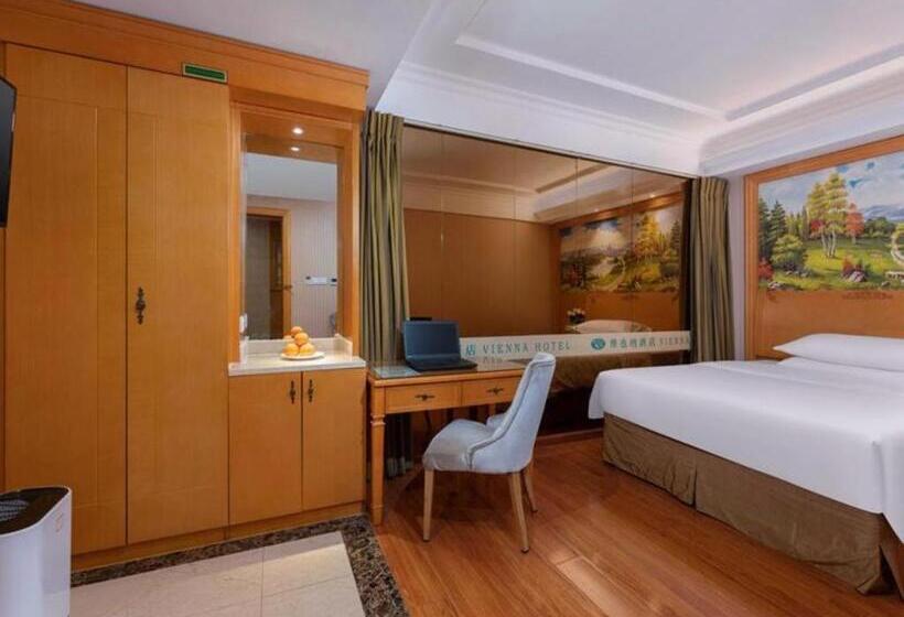 Vienna Hotel Guangdong Shantou South Bus Station