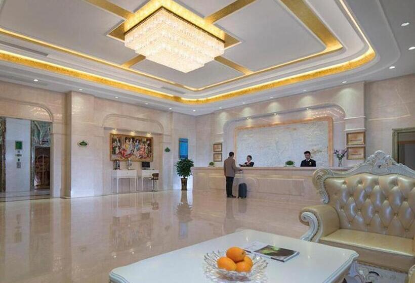 Vienna Hotel Guangdong Zhaoqing Sihui Center Jade Expo Market