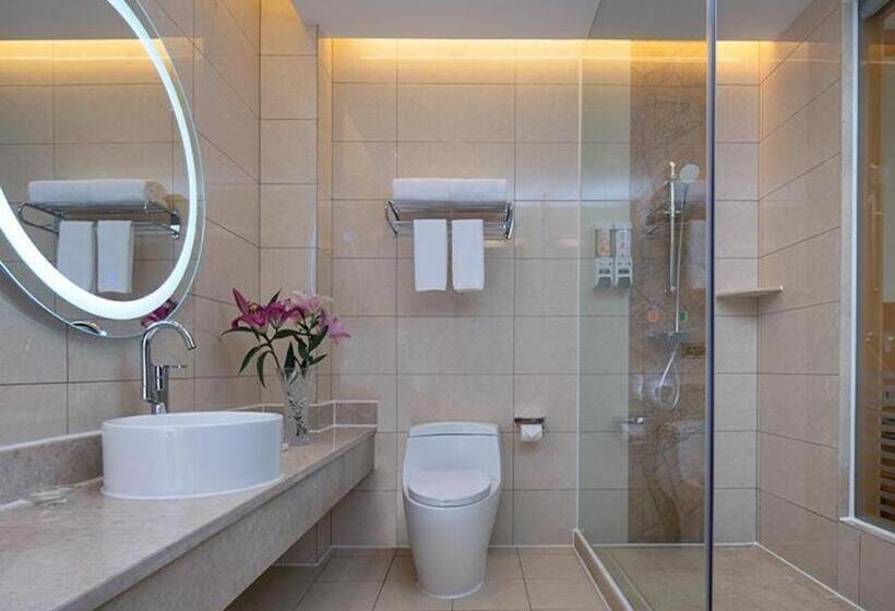 Vienna Hotel Guangdong Zhaoqing Sihui Tianguangxu