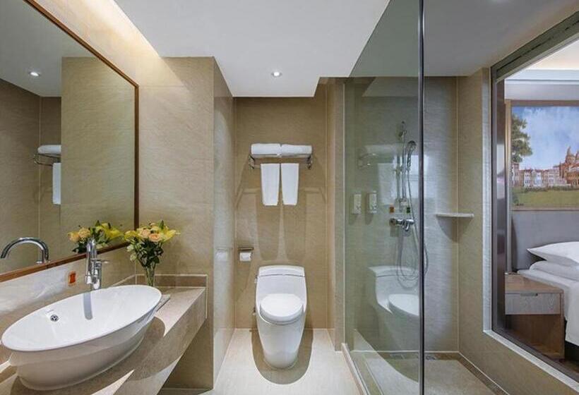 Vienna Hotel Guangdong Zhongshan South Area Passenger Station