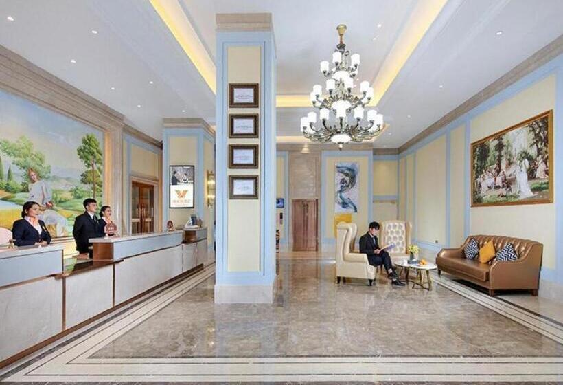 Vienna Hotel Guangxi Baise Xilin County Juting Cultural Arts Center