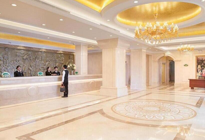 Vienna Hotel Guangxi Beiliu Passenger Station