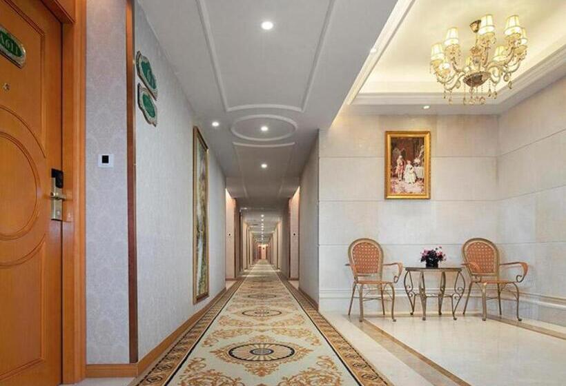 Vienna Hotel Guizhou Anshun Huangguoshu Waterfall Scenic Spot