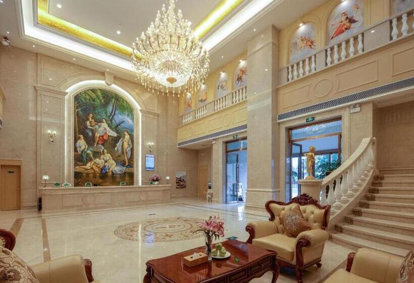 Vienna Hotel Guizhou Xingren