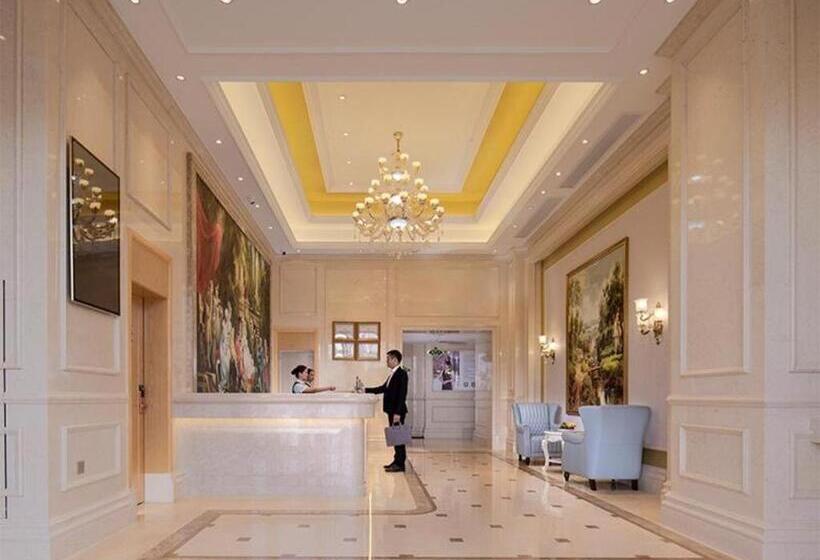 Vienna Hotel Haikou Wanda Plaza