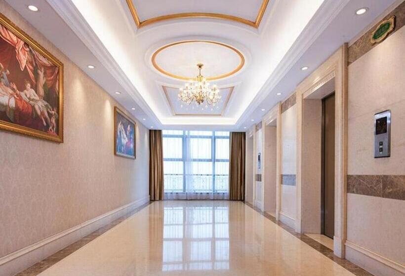 Vienna Hotel Jiangsu Kunshan Changjiang North Road Fenghuangcheng