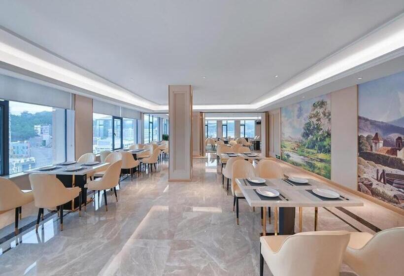 Vienna Hotel Jiangxi Ganzhou Ningdu Bus Station