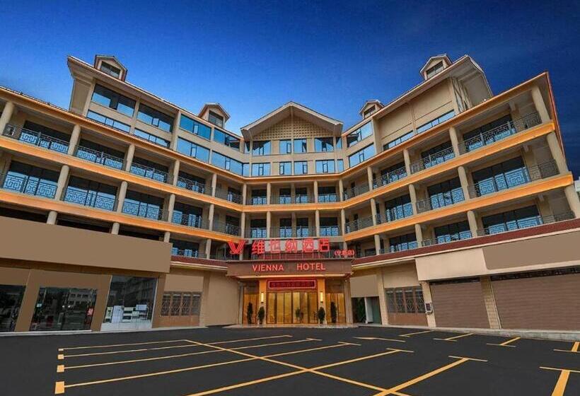 Vienna Hotel Jiangxi Ganzhou Ningdu Bus Station