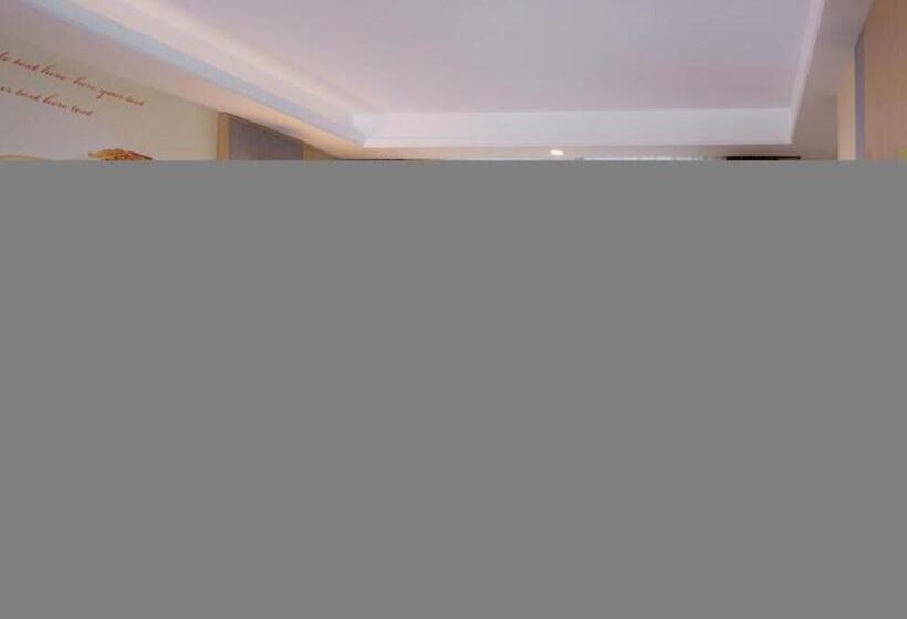 Vienna Hotel Nanning Beihu Metro Station