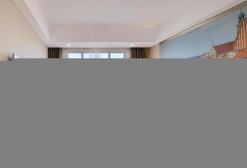 Vienna Hotel Qingdao Oriental Yingdu Sunac Xingguangdao