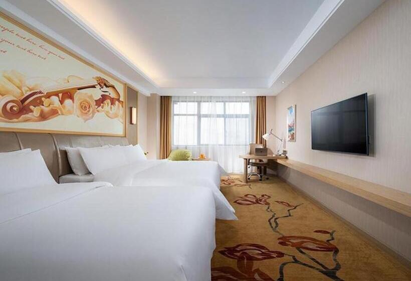 Vienna Hotel Shaanxi Weinan Shengli Street Railway Station