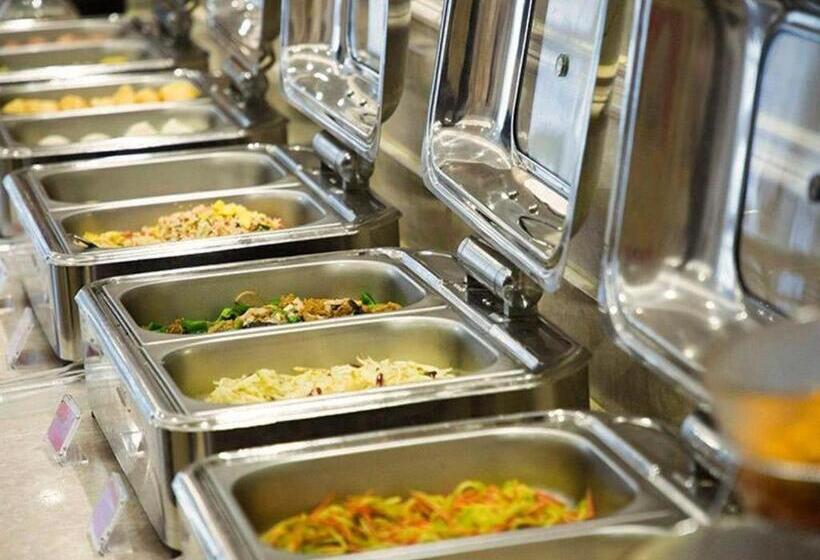 Vienna Hotel Shaanxi Weinan Shengli Street Railway Station