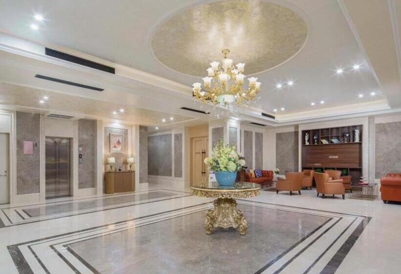 Vienna Hotel Ulan Qab New District High Speed Railway Station