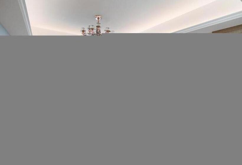 Vienna Hotel Wuhu Ruifeng Shangbo City