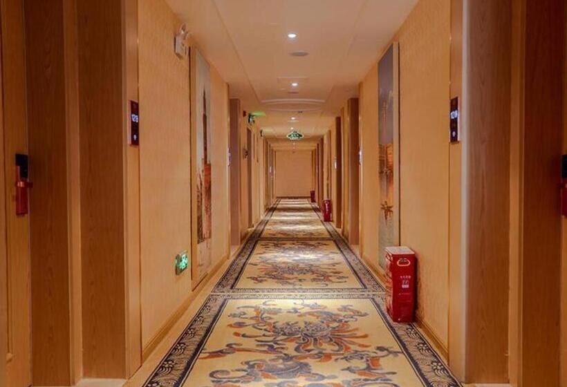 Vienna Hotel Yueyang East Station