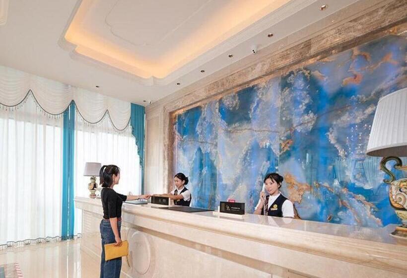 Vienna Hotel Yunnan Maitreya Huquan