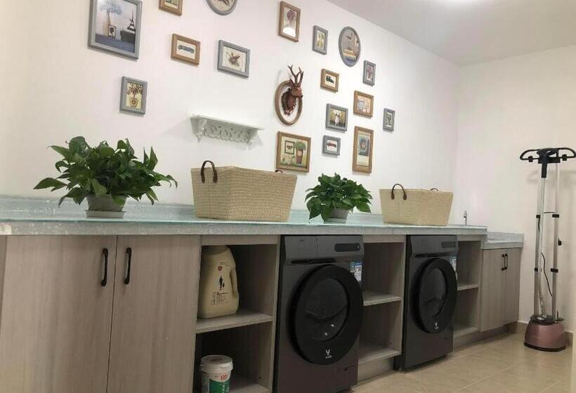 Vienna Hotel Yunnan Qujin High Speed Railway Station Wuguan 1st Middle School