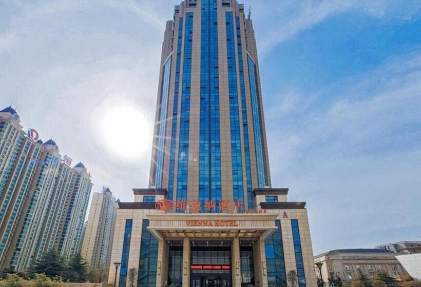 Vienna Hotel Zhengzhou 8th Street Economic Center Plaza Metro Station