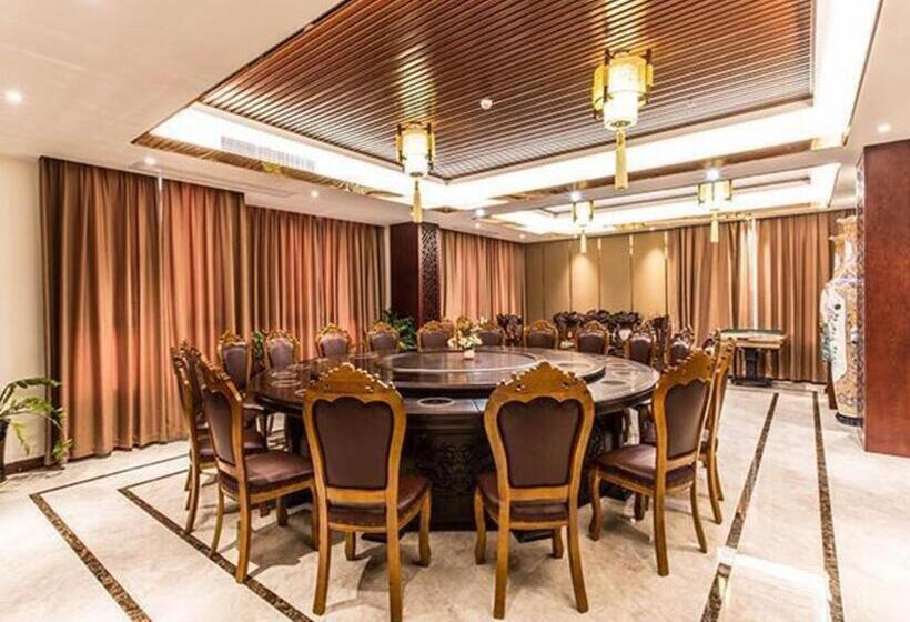 Borrman Hotel Beihai Avenue High Speed Railway Station