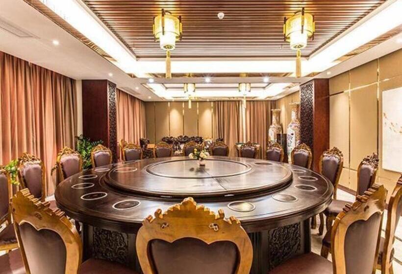 Borrman Hotel Beihai Avenue High Speed Railway Station