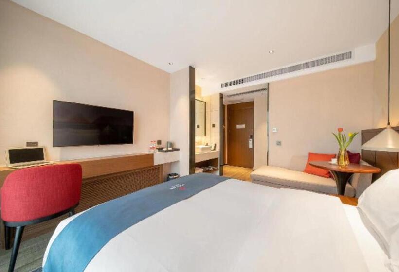 Borrman Hotel Ji Nan Aoti Center East Provincial Hospital