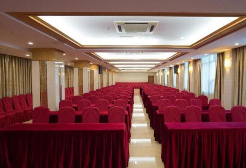 Borrman Hotel Meizhou Mei County Airport