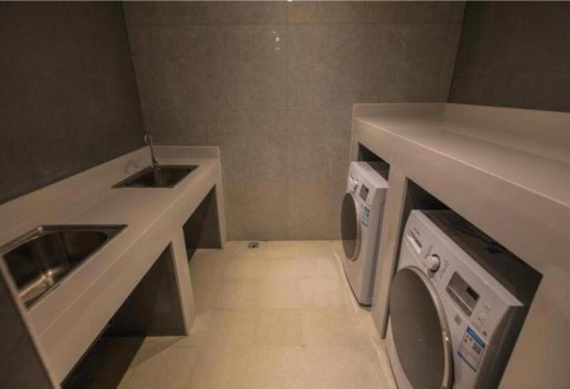 Borrman Hotel Wuhan Yangluo Metro Station Shenshuigang