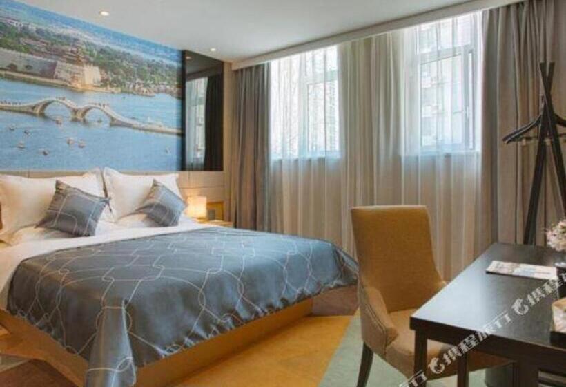 Chonpines Hotel·s Liaocheng City Centre Wuxing Department Store