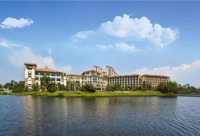 Country Garden Phoenix Hotel Yiyang