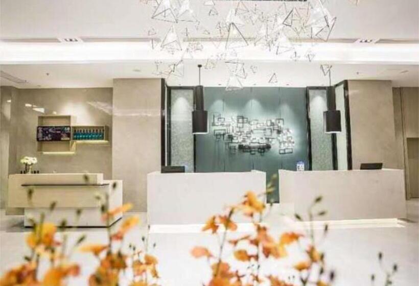 Echarm Hotel Xinyu Railway Station Baoshi Park