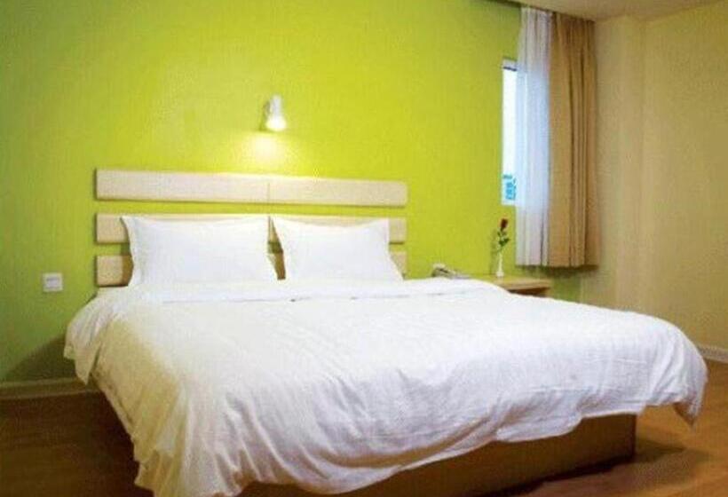 Hotelli 7 Days Inn Zhangzhou Pinghe Branch
