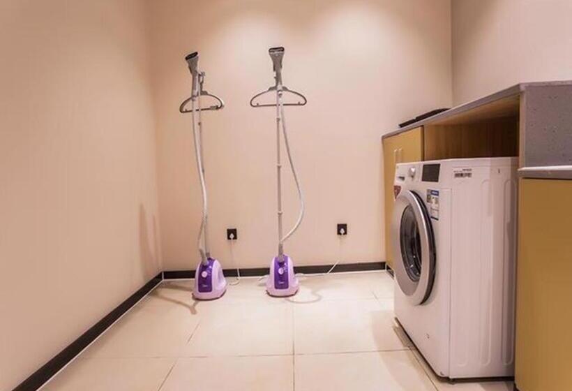 Отель City Comfort Inn Beihai Yintan International Ferry Terminal