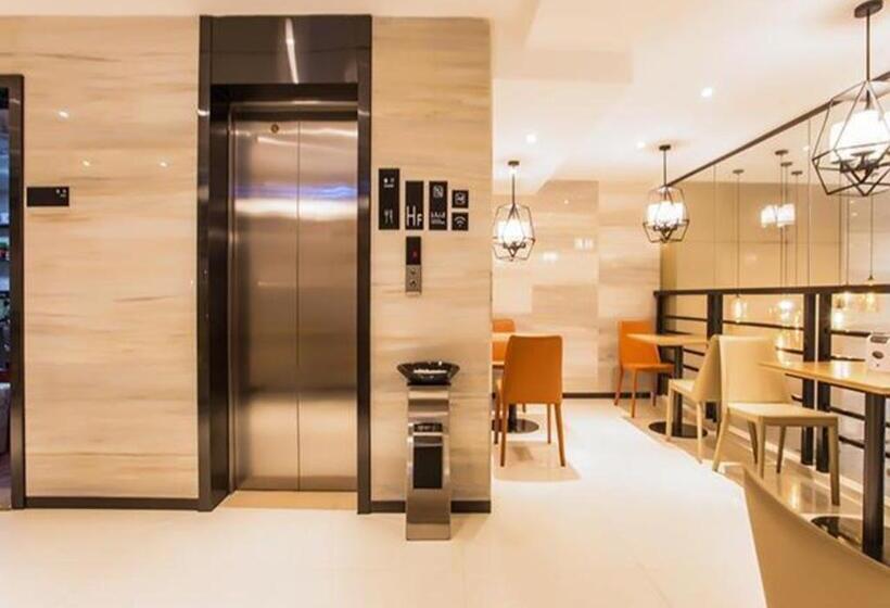 فندق City Comfort Inn Beihai Yintan International Ferry Terminal