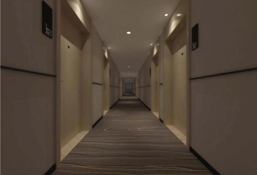 Отель City Comfort Inn Dongguan Gaobu Avenue