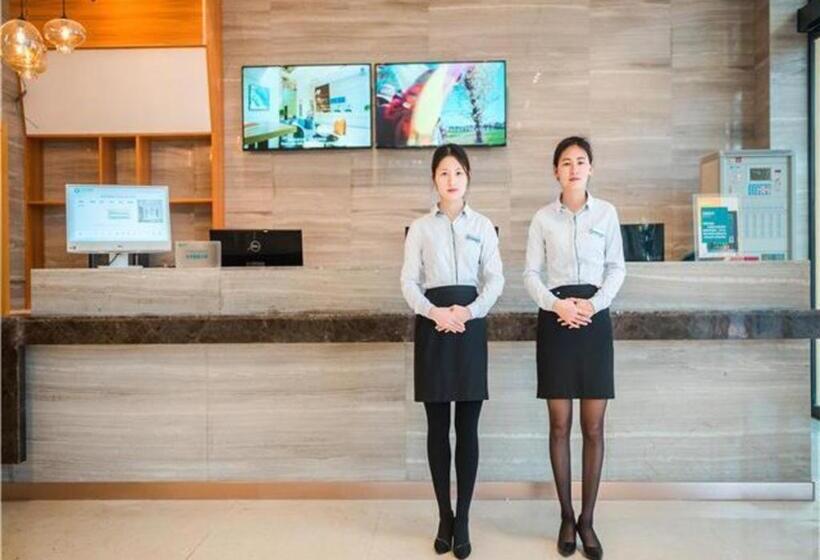 Отель City Comfort Inn Ganzhou Economic Development Zone Wanda Plaza