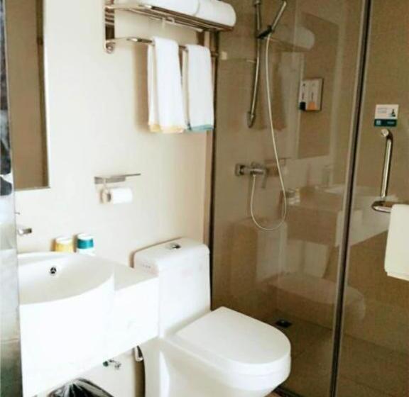 酒店 City Comfort Inn Ganzhou Railway Station