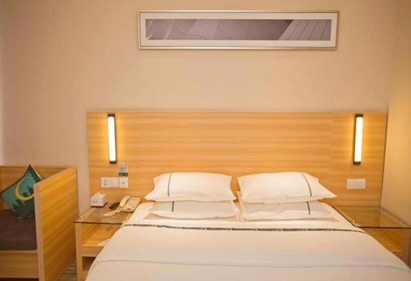 호텔 City Comfort Inn Guanghan Sanxingdui Bailun Plaza