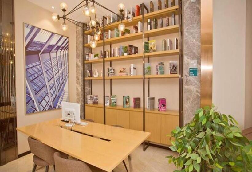 호텔 City Comfort Inn Guanghan Sanxingdui Bailun Plaza