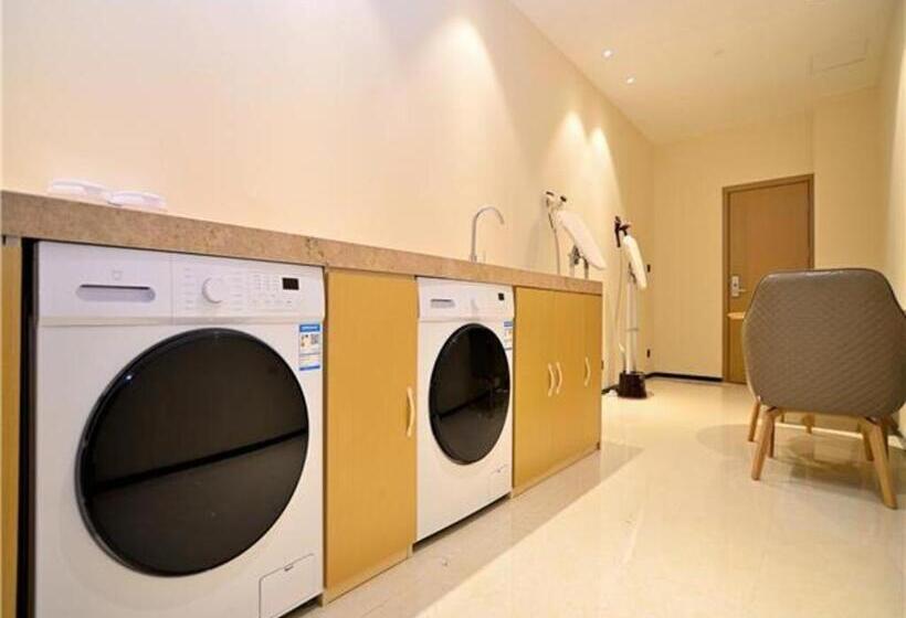 酒店 City Comfort Inn Guiyang Wanda Plaza Jiufu City