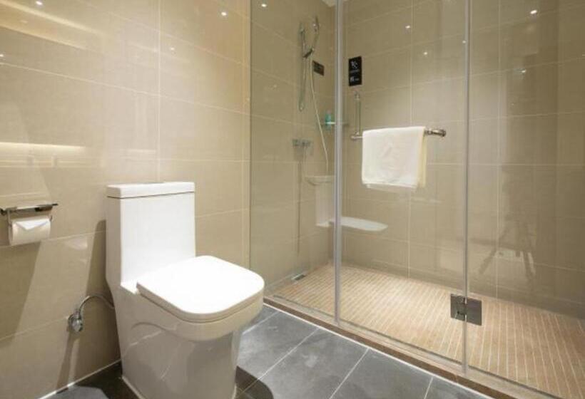 ホテル City Comfort Inn Haikou Xiuying District Wanda Plaza