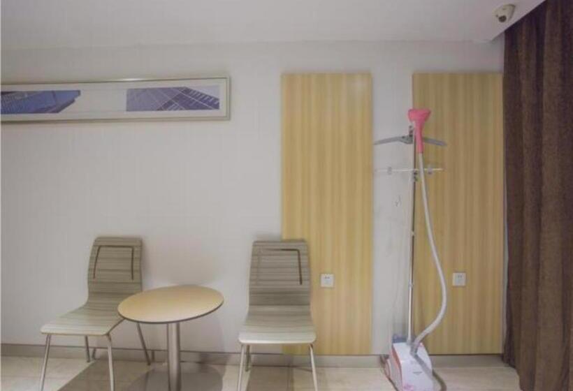 בית מלון כפרי City Comfort Inn Hechi Bama Shouxiang Avenue