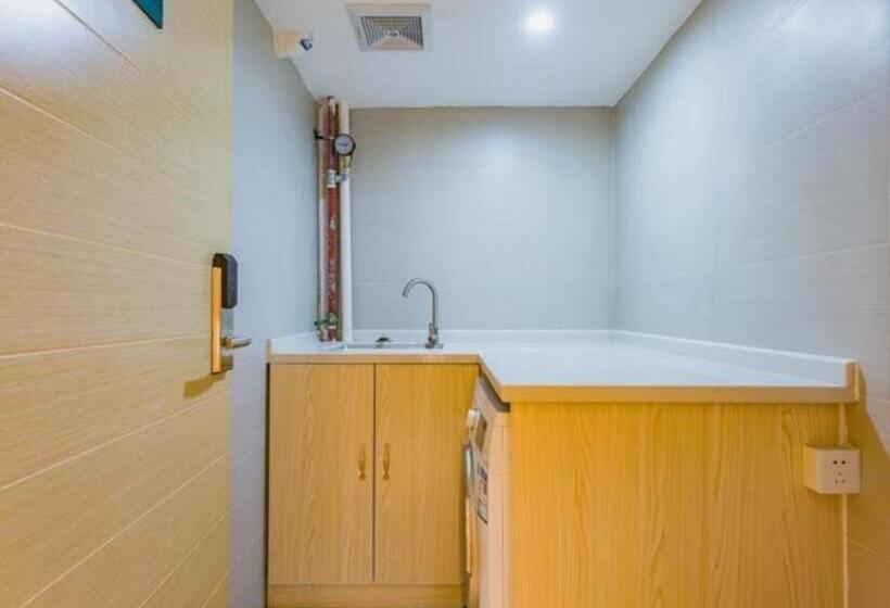 ホテル City Comfort Inn Heyuan Zijin Baocheng Commercial Plaza