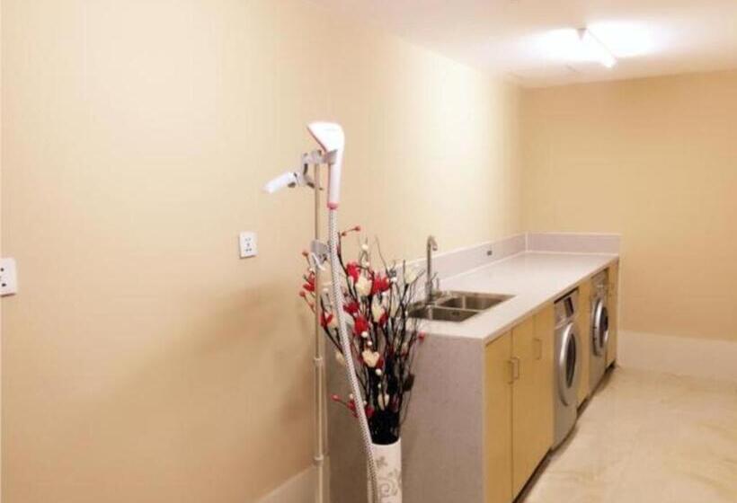 Отель City Comfort Inn Huanggang Huangmei Passenger Station