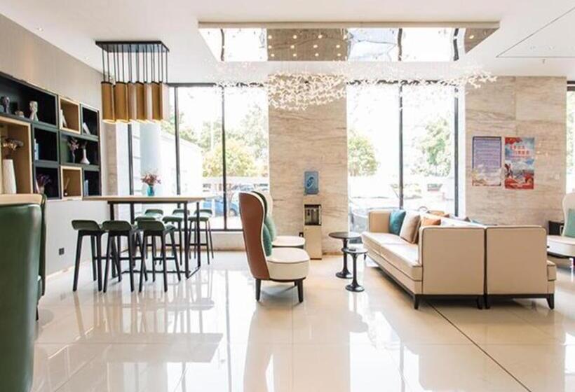 酒店 City Comfort Inn Liuzhou Chengzhong Wanda Haiguan