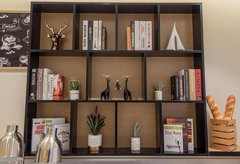 호텔 City Comfort Inn Loudi High Speed Railway South Station Municipal Government