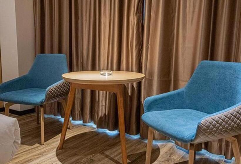 호텔 City Comfort Inn Loudi High Speed Railway South Station Municipal Government