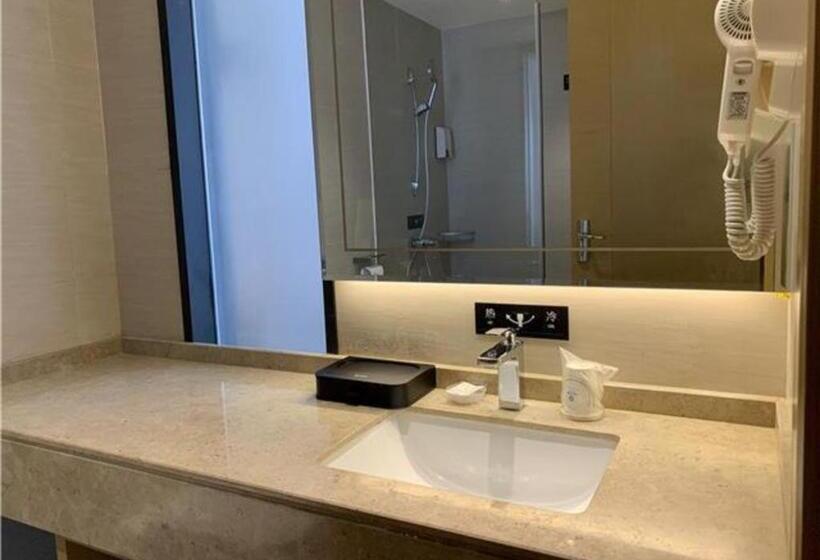 酒店 City Comfort Inn Maoming Donghuicheng Cultural Plaza