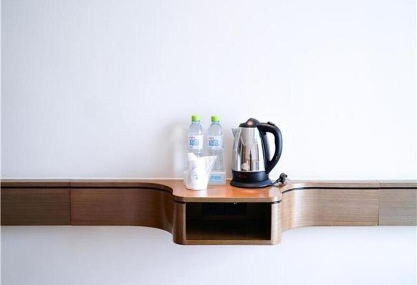 酒店 City Comfort Inn Maoming Donghuicheng Cultural Plaza