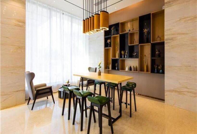 酒店 City Comfort Inn Maoming Shuidong Wanda Plaza Government