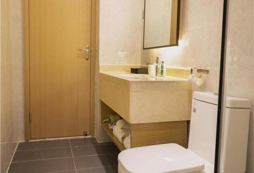 ホテル City Comfort Inn Maoming Xinyi Donghuicheng